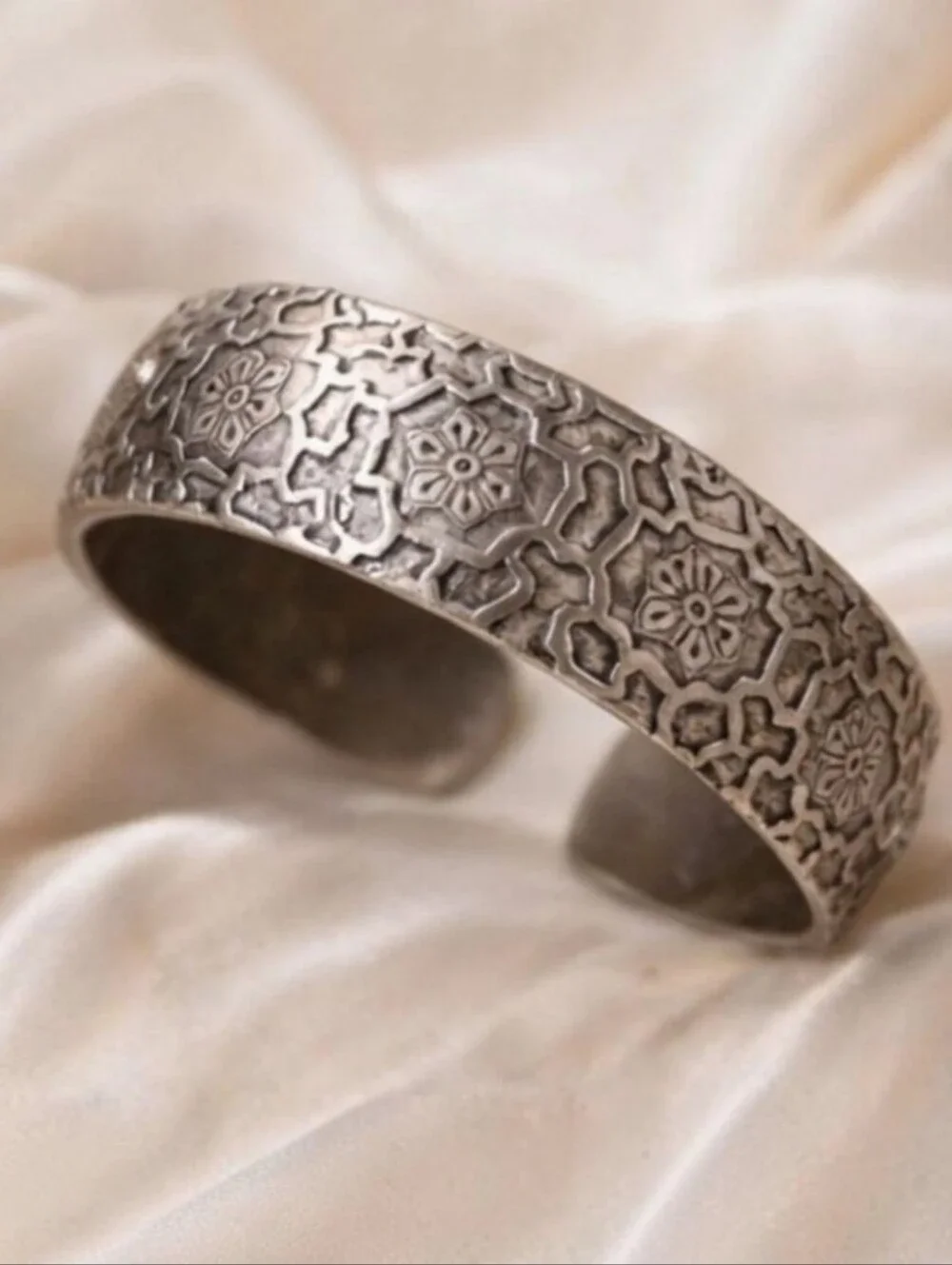 Tibetan Geometric Honeycomb Flower Cuff Bracelet | Boho Ethnic Silver Tone